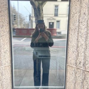 Meet your Posher, Evelyn